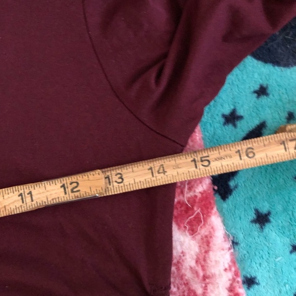 Ambiance burgundy gathered sides long sleeve blouse top Medium - Picture 3 of 6